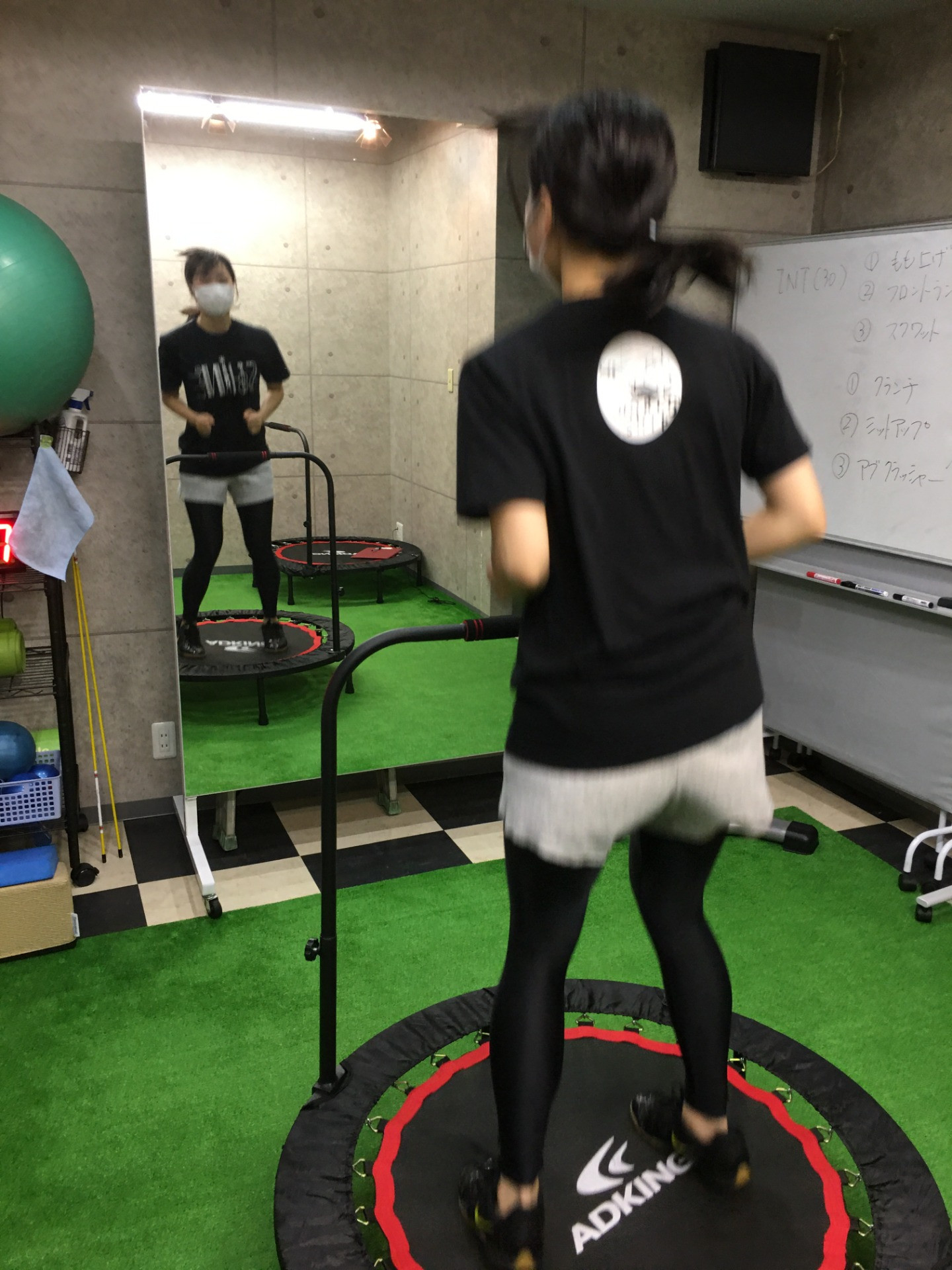 【トランポリンは楽しい】